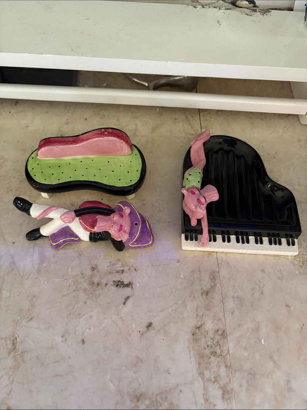 Vintage 1998 Ceramic Pink Panther salt/pepper set plus Piano soap Dish